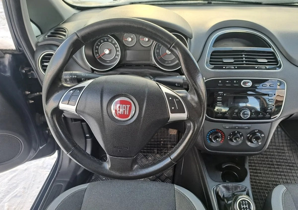 Fiat Punto Evo cena 12900 przebieg: 240000, rok produkcji 2012 z Elbląg małe 562